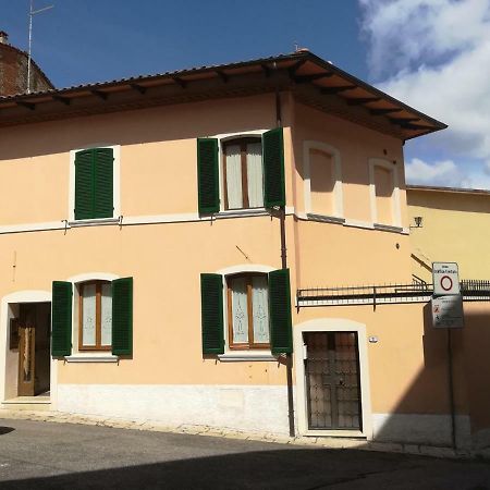 Apartamento La Terrazza Chiusi Exterior foto