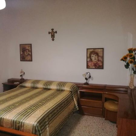 Apartamento La Terrazza Chiusi Exterior foto