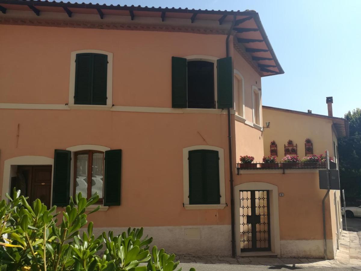 Apartamento La Terrazza Chiusi Exterior foto